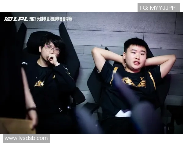 RNG战队个人能力深度分析与英雄联盟赛场表现探讨 RNG战队个人能力深度分析与英雄联盟赛场表现探讨