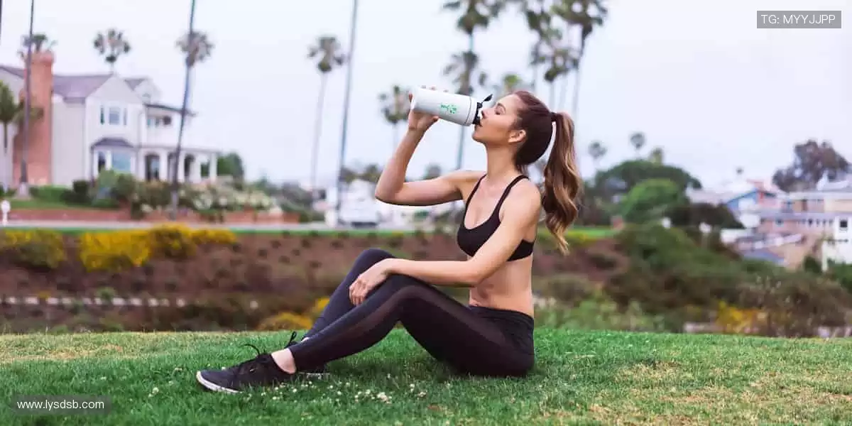 用装备定义实力，让每个动作都无可挑剔！🎾